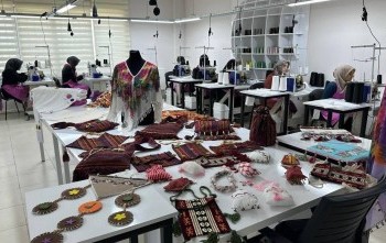 Adıyaman’da Kadınlara “Altın” Dokunuş: ‘Altın İğne’ Umutları Dikiyor