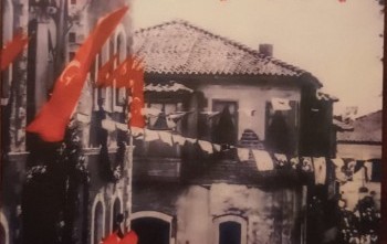 Akdeniz Üniversitesi Öğretim Üyeleri derneği ile kitap satışı ile öğrencilere yemek desteği