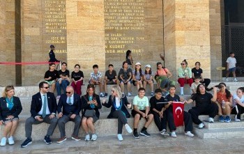 Deprem Bölgesinden Atatürk'e Gidiyorum Projesi