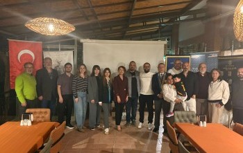 ERKEN ÇOCUKLUK  DÖNEMİNDE GELİŞİM VE SIK RASTLANILAN HASTALIKLAR