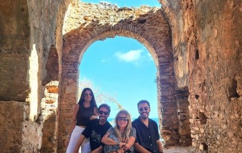 Efsanelerle Anemurium Antik Kenti Gezisi- Yonca Evcimik-Faruk K.