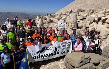 Engellilerle Zirvede – Nemrut’a Tırmanıyoruz