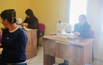 Eşler Komitesi’nin Kermes Geliriyle STK İşbirliği: Deprem Bölgesinde Hatay’da Çocuk ve Kadın Projeleri Destekleniyor