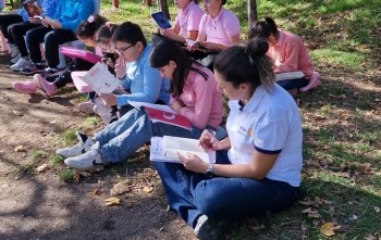 Gezici Kütüphane ve Okuma Şenliği