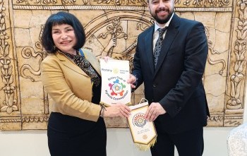Kyrenia Cosmopolitan Rotary Club İkiz Kulüp ve Bayrak Değişimi