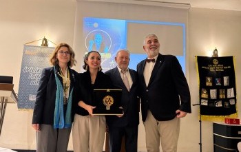 MESLEKTE BAŞARI ÖDÜLÜ