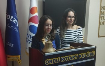 Ordu Rotary Kulübünün 23 Nisan Ulusal Egemenlik ve Çocuk Bayramında başkanı Neva Yılmaz oldu.