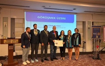 Rotaract Kulüpleri ile en az 2 toplantı yapmak