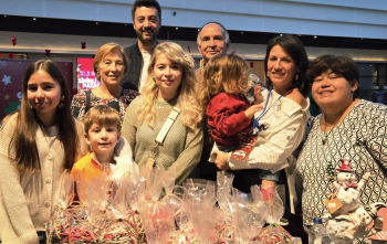 SİHİRLİ KIŞ PAZARI MAKARNA STANDI