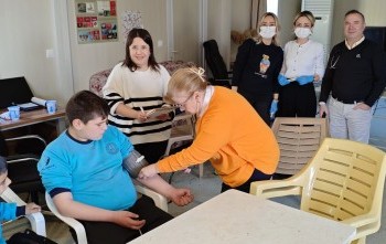Tatarlı köyü çocukları Sağlık taraması ve Arkeolojik kazı alanı hakkında bilgilendirme semineri