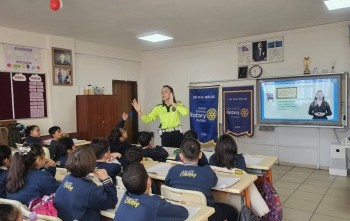 Trafik Farkındalığı - Emniyet Teşkilatının Desteği ile gerçekleştirerek devlet ve vatandaş bağını güçlendirmek