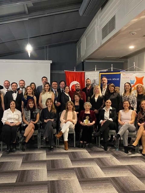 ANKARA EMEK ROTARY KULÜBÜ MESLEK HİZMET ÖDÜLLERİ TÖRENİ