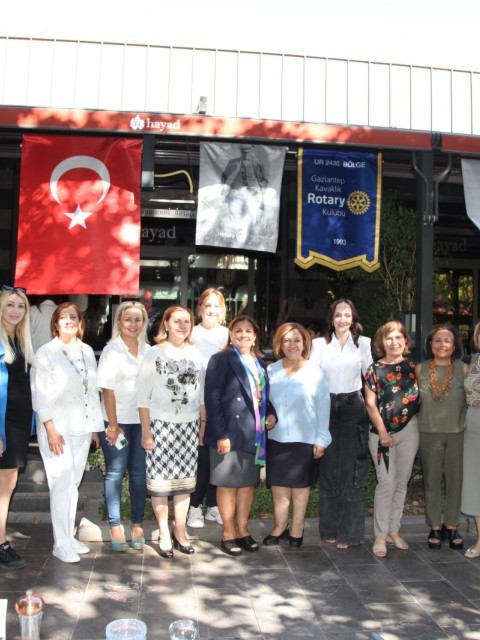 Genç Kızları Hayata Hazırlama Projesi