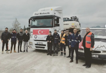 ÜNYE RK’DAN DEPREM BÖLGESİNE İLAVE İŞ MAKİNASI VE EKİPMAN DESTEĞİ