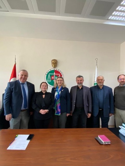 Bolu Rotary Kulübü Yönetim Kurulu, Bolu Baro’sunu ziyaret etti.