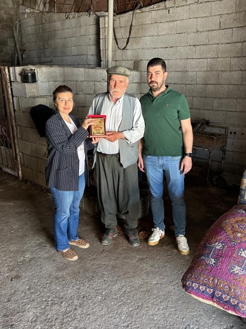 NEMRUT ROTARY KULÜBÜ MESLEK HİZMET ÖDÜLÜNÜ NALBANT OSMAN BAKIR’A VERDİ