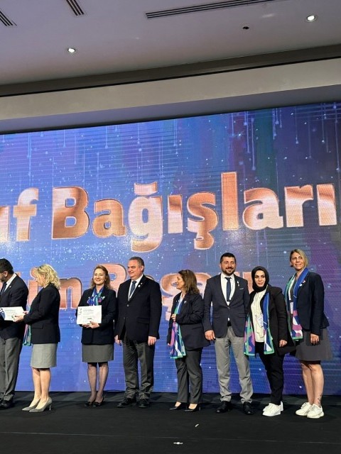 Vakıf Bağışları Ödülü