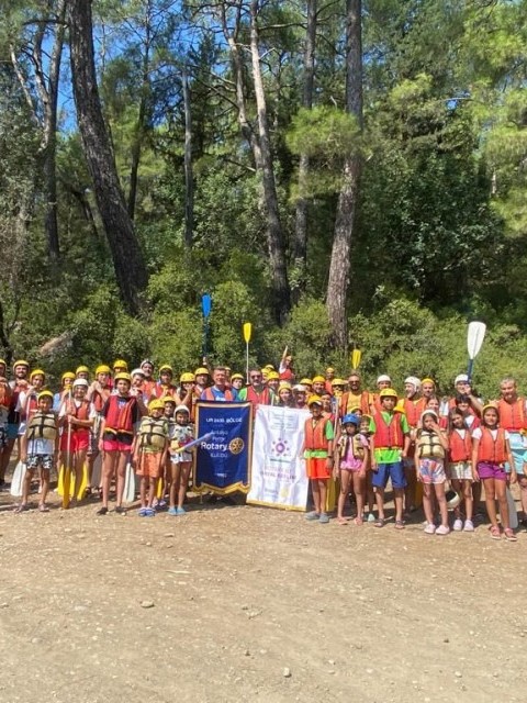ASPENDOS ROTARY KULÜBÜ ÜYELERİ BABA-ÇOCUK KAMPINA KATILDI