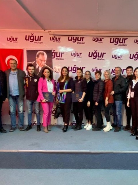 ORDU ROTARY KULÜBÜNDEN  ÖĞRENCİLERE AKRAN ZORBALIĞI VE SİBER ZORBALIK SEMİNERİ DÜZENLENDİ.