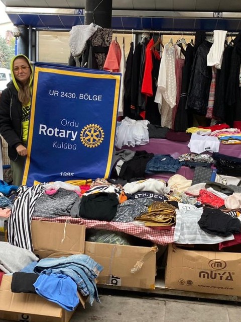 Ordu Rotary Kulübü İkinci El Kıyafet Pazarı Etkinliğini Gerçekleştirdi.