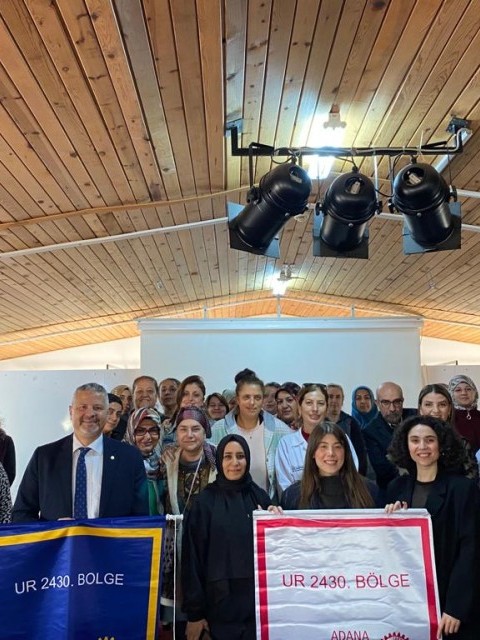 Adana Rotary Kulübü ve Adana Rotaract Kulübü “Aile İçi İletişim” ve “Kadına Yönelik Şiddetle Mücadele”Eğitim Toplantısı Düzenledi