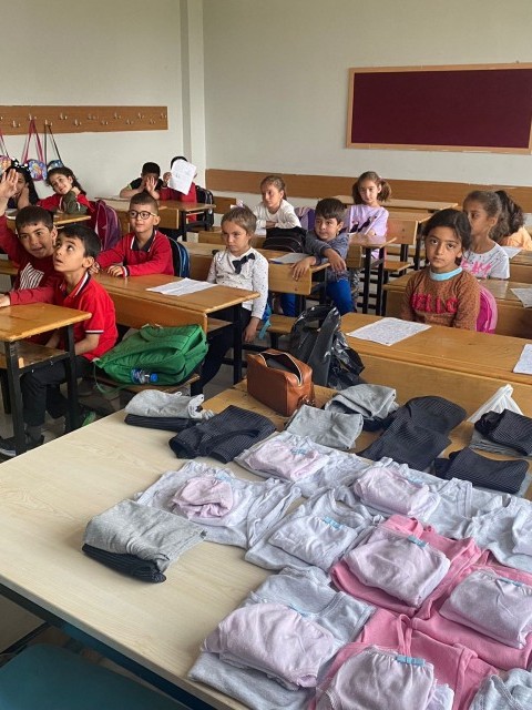 NEMRUT ROTARY ÇOCUKLARI UNUTMADI