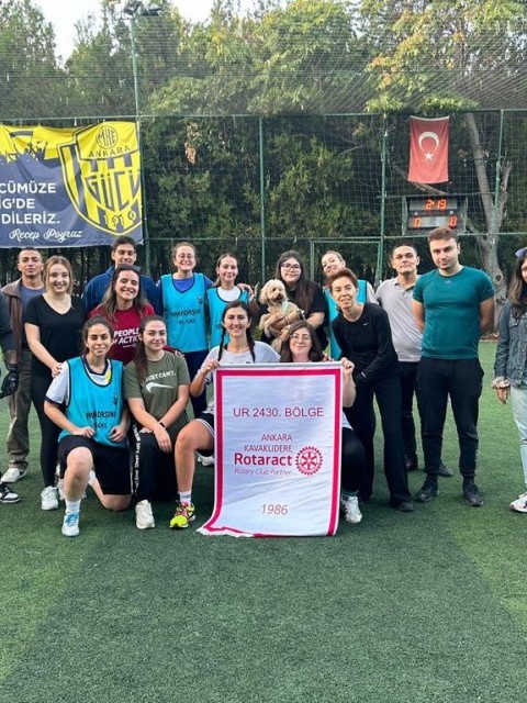Rotaract Kadınları Sahada