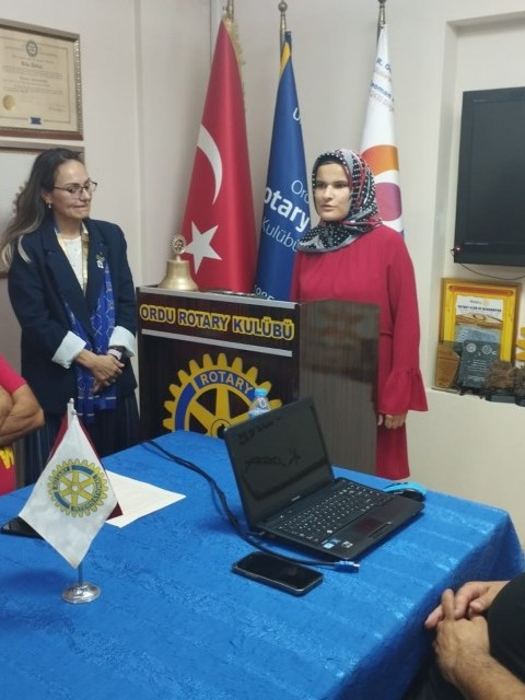 EŞPEDAL DERNEĞİ ORDU İL TEMSİLCİSİ SN. HAMİDE TURAN VE DERNEK ÜYELERİ ORDU ROTARY KULÜBÜNÜN KONUĞU OLDULAR.