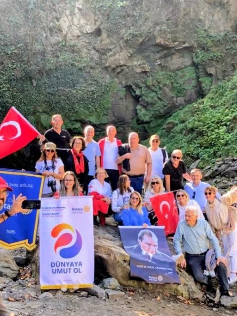 Ordu Rotary Kulübü Türkiye Cumhuriyeti’nin 100. Yılı Kutladı.