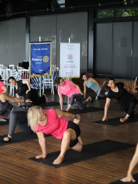 ÜNYE ROTARY KULÜBÜ OLARAK GELİR GETİRİCİ ve KÜRESEL BAĞIŞ PROJEMİZ : «SEREBRAL PALSİLİ ÇOCUKLAR İÇİN YOGA YAPIYORUZ» ETKİNLİĞİNİ GERÇEKLEŞTİRDİK.