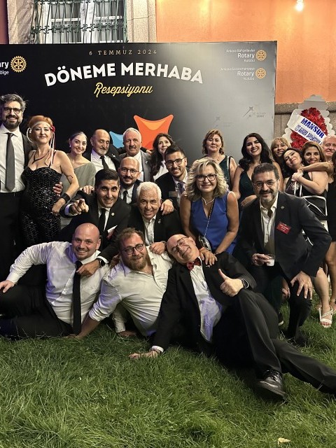 Ankara Bahçelievler Rotary Kulübümüz ve Ankara Gaziosmanpaşa Rotary Kulübü ev sahipliğinde, 6 Temmuz’da gerçekleştirilen “Döneme Merhaba Resepsiyonu” ile yeni hizmet yılına coşkulu bir şekilde başladık.