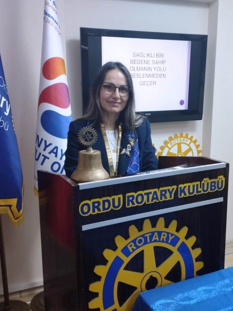 ORDU ROTARY KULÜBÜ 1987. TOPLANTISI GERÇEKLEŞTİRDİ.