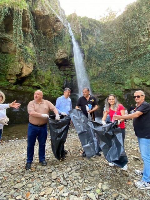 ORDU ROTARY KULÜBÜ ÇEVRE TEMİZLİĞİ İLE İLGİLİ PROJE GERÇEKLEŞTİRDİ.