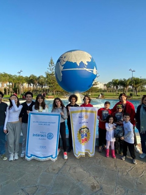 Adana Rotary Kulübü ve Adana Rotakids Kulübü Adana Interact Kulübünün Geleneksel Park Temizliğine Katıldı
