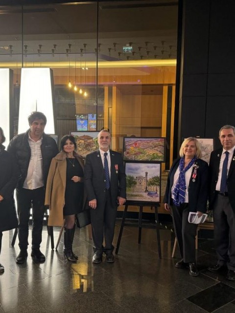 Yenimahalle Rotary Kulübü - 05.01.2024 Tarihinde Bilkent Center- Max Sinemasında Kulüplerimiz ve ailelerimiz için Atatürk 2 Film ve Ankara Bienalı resimleri sergisi organizasyonu gerçekleştirdik.