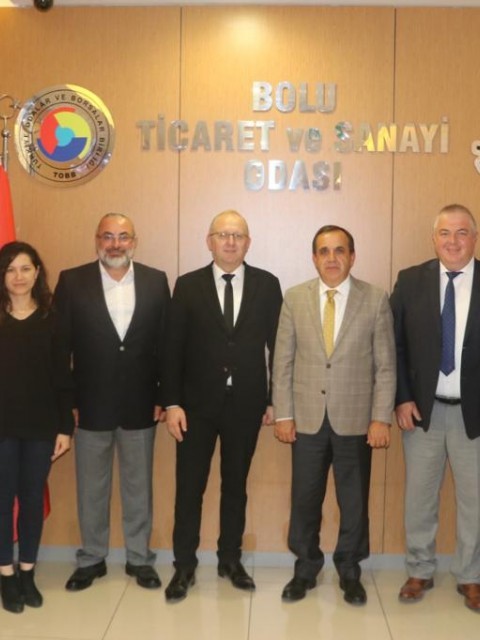 Bolu Rotary Kulübü Yönetim Kurulu, Bolu Ticaret ve Sanayi Odasını ziyaret etti.