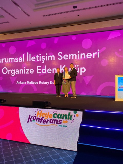 “Kurumsal İletişim Semineri Organize Eden Kulüp"