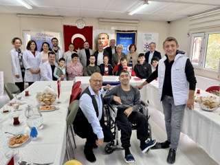 SAMSUN İLKADIM ROTARY ZİÇEV ZİYARETİ VE TEKERLEKLİ SANDALYE BAĞIŞI