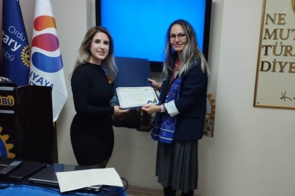 ORDU ROTARY KULÜBÜ AİLE İÇİ İLETİŞİM SEMİNER DÜZENLEDİ.