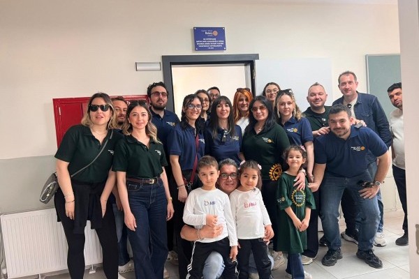 ADANA TAŞKÖPRÜ ROTARY KULÜBÜ 2 Bölge, 2 Kardeş Kulüp: Hatay Serinyol’da İyilik İçin Birleşti