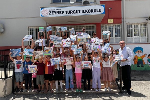 ROTARY’DEN ÇOCUKLARA KARNE HADİYESİ