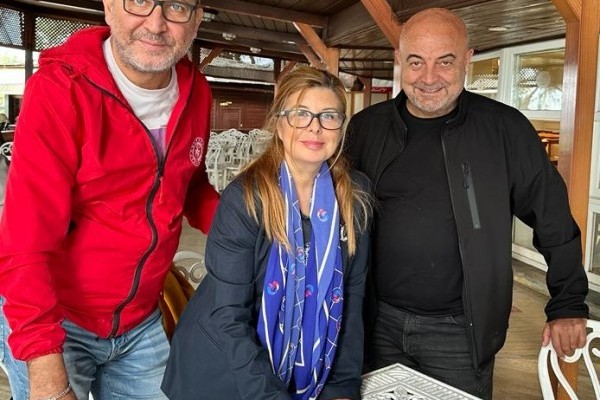 NEMRUT ROTARY VE KADINA NEFES ROTARY KULÜPLERİ KARDEŞ KULÜP OLDU