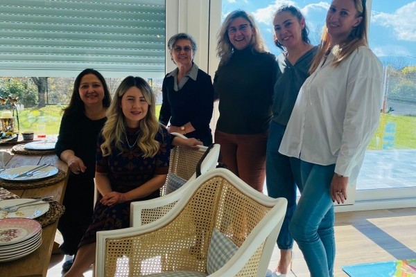 Bolu Rotary Kulübü Roteşler ‘den Özge Kumaş’a ziyaret