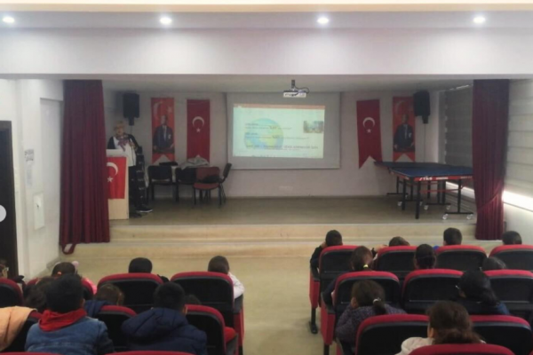 Adana Koza Rotary ''Miyopinin ilerlemesini önleyebilir miyiz?'' Etkinliği
