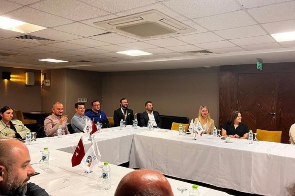 ÜNYE RK OLARAK DÖNEMİN 12. KULÜBÜMÜZÜN 1629. TOPLANTISI “KONUŞMACIMIZ VAR” & “ARKADAŞINI GETİR" ÖZEL ETKİNLİĞİ OLARAK YAPTIK
