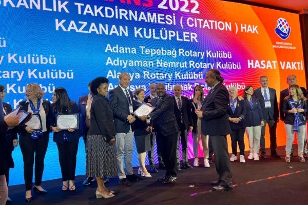 NEMRUT ROTARY KULÜBÜNE BİR ULUSLARARASI OLMAK ÜZERE TOPLAM 11 ÖDÜL