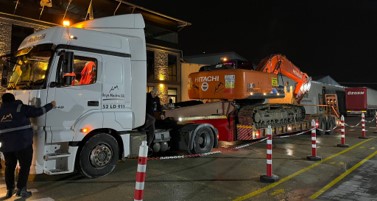 ÜNYE RK’DAN DEPREM BÖLGESİNE ACİL İŞ MAKİNASI & ARAÇ ve EKİPMAN DESTEĞİ