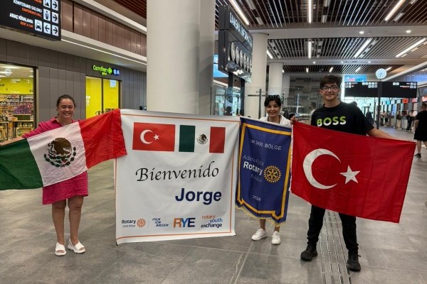 Adana Koza  RK. "Uzun Dönem Gençlik Değişim Öğrencisi"