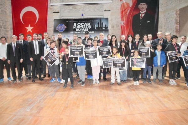 Adana Seyhan RK. "33. Yıl Devam Eden Satranç Turnuvasında "