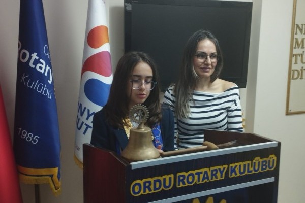 Ordu Rotary Kulübünün 23 Nisan Ulusal Egemenlik ve Çocuk Bayramında başkanı Neva Yılmaz oldu.